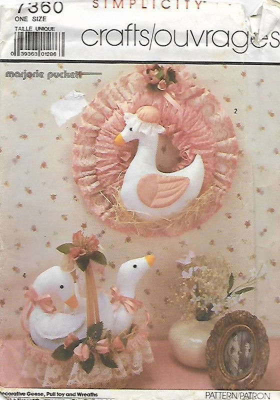 Picture of A117 SIMPLICITY 7360: CRAFT Geese Pull Toy and Wreath
