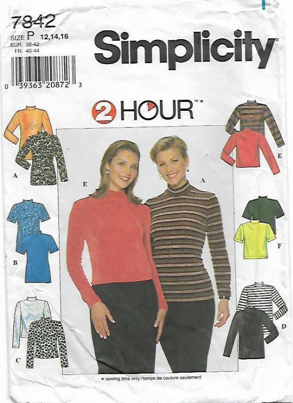 Picture of C324 SIMPLICITY 7842: WOMAN'S KNIT TOPS SIZE 12-16