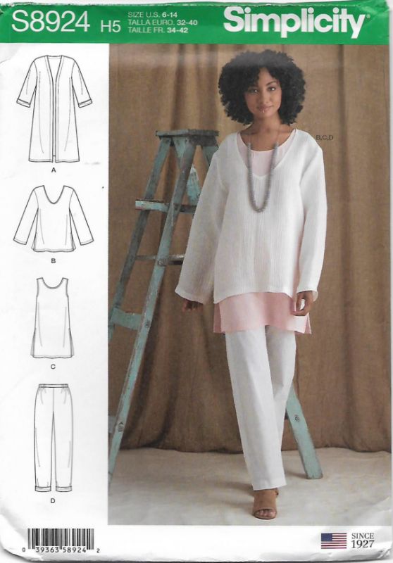 Picture of B102 SIMPLICITY S8924: UNLINED JACKET, TOP, TUNIC & PANTS  SIZE 16-24