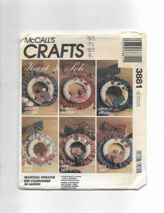 Picture of XX9 McCALL'S 3881: SEASONAL WREATHS