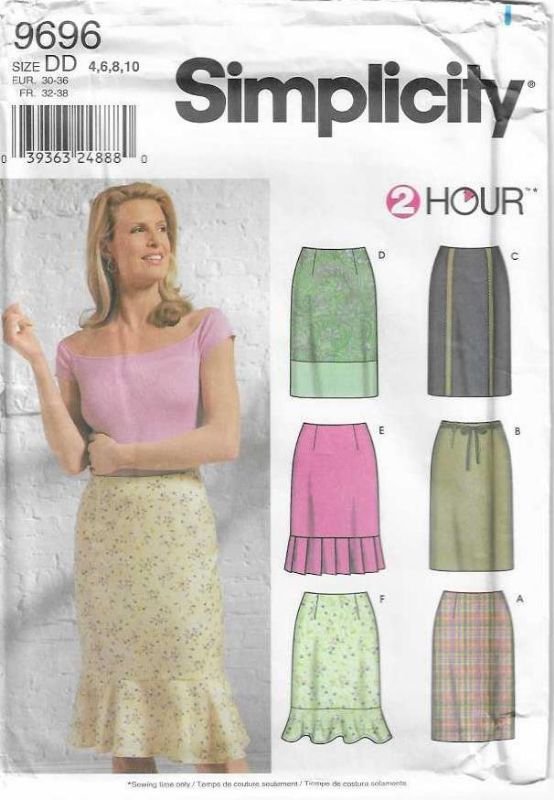Picture of B122 SIMPLICITY 9696: SKIRTS SIZE 4-10