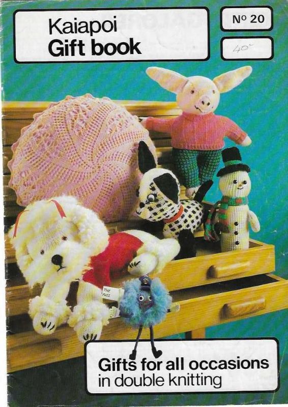 Picture of KAIAPOI NO20: GIFT BOOK IN DOUBLE KNITTING