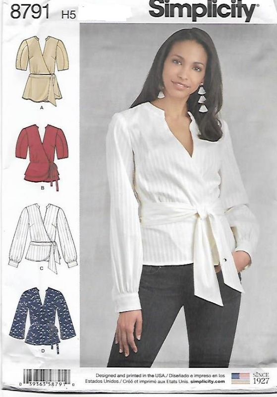 Picture of A108 SIMPLICITY 8791: TOPS  SIZE 16-24