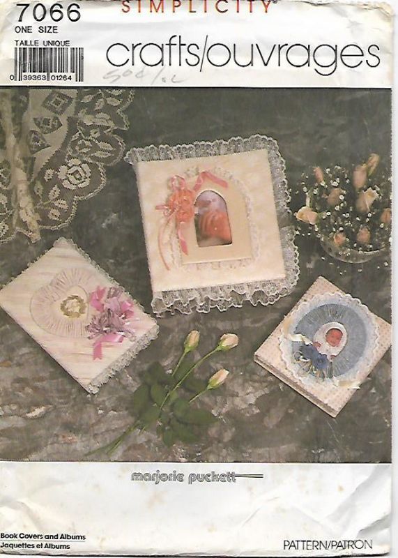 Picture of C319 SIMPLICITY 7066:BOOK COVERS & ALBUMS ONE SIZE
