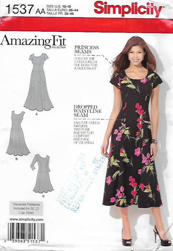 Picture of C151 SIMPLICITY 1537: DRESS SIZE 10-18