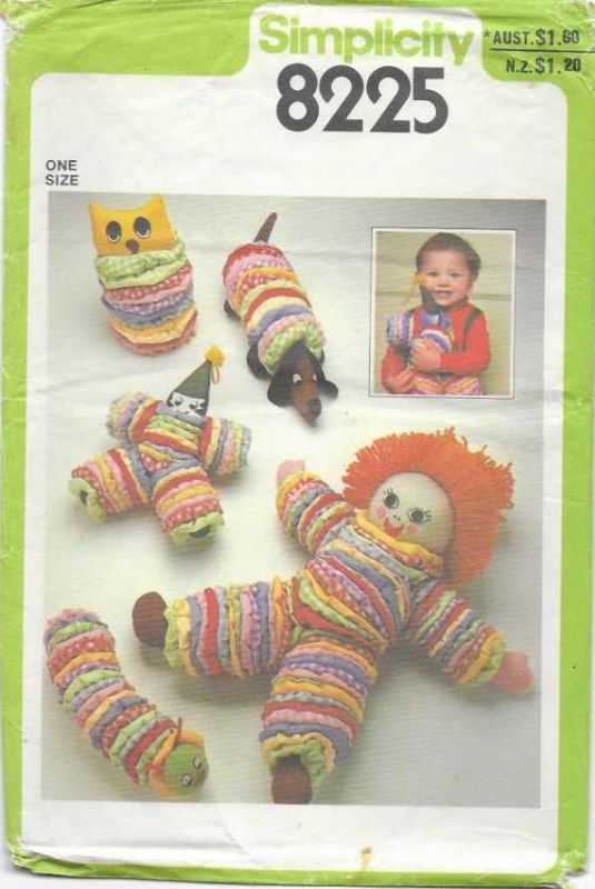 Picture of A132 SIMPLICITY 8225: DOLL, OWL, DOG,CLOWN & CATERPILLAR SOFT TOYS