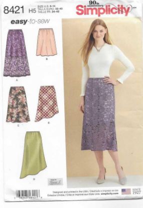 Picture of C212 SIMPLICITY 8421: SKIRT SIZE 6-14