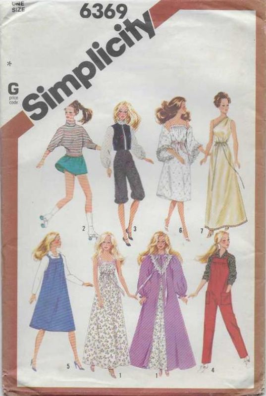 Picture of A42 SIMPLICITY 6369: WARDROBE FOR 11.5" or 29cm DOLLS CLOTHES (BARBIE RETRO) 